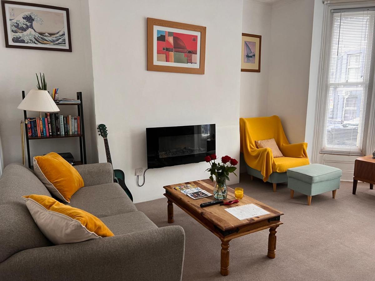 Lovely - 1 Bedroom Flat In Hastings Town Centre エクステリア 写真